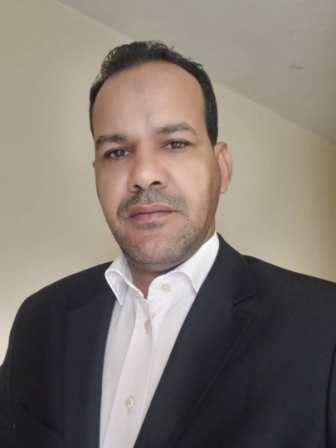 الأستاذ سيدي محمد ولد إخليه المنسق الجهوي لمركز  القصر المتنازعين مع القانون في نواذيبو